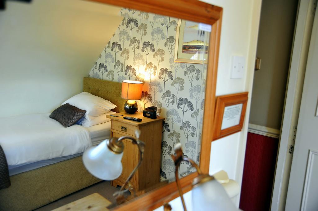 Bishops Guest Accommodation Йорк Екстер'єр фото