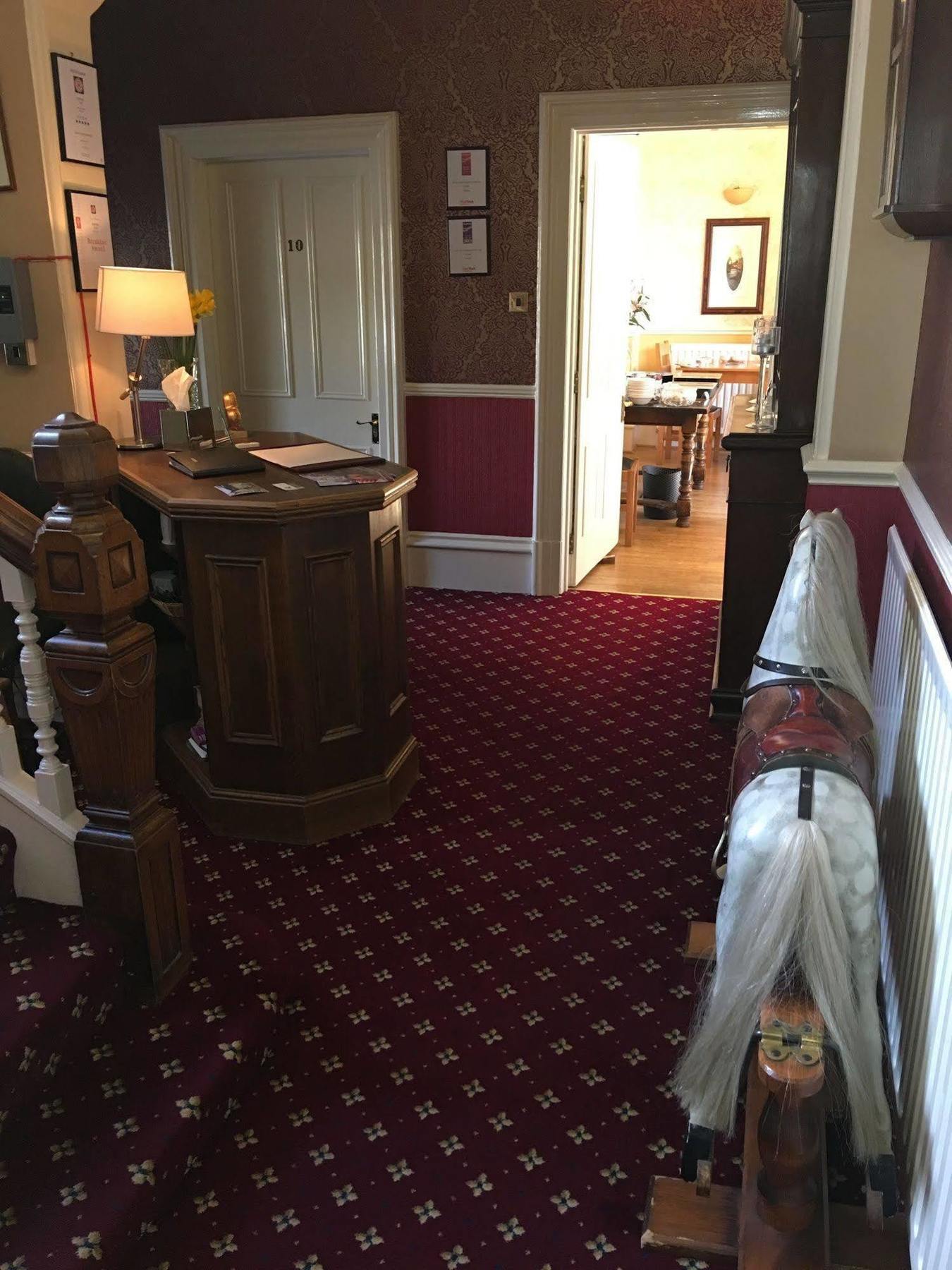 Bishops Guest Accommodation Йорк Екстер'єр фото